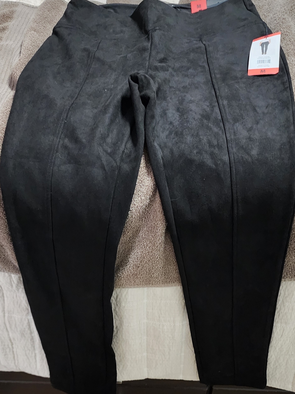 Andrew Marc Black Skinny Ponte Pants